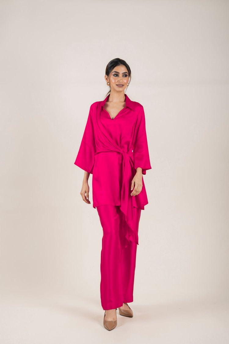 Knot satin coords